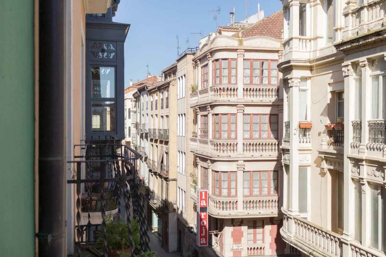 Los Apartamentos De Elena, Centro Historico Y Ascensor By Apartamentos Logrono Bagian luar foto